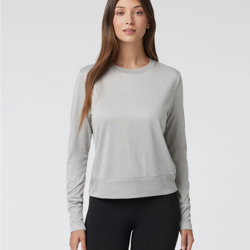 Vuori Daydream Crew Long Sleeve Womens Size M